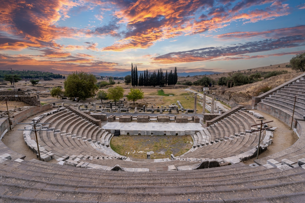 
        Kuşadası – Bergama
      